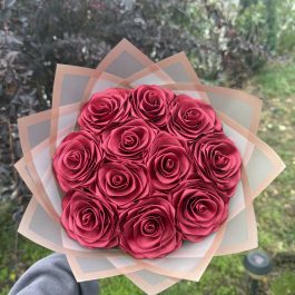 Букет „11 сатенени рози“