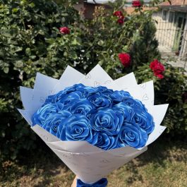 Букет “19 сатенени рози”
