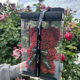 Мече от фоамови рози