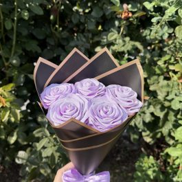 Букет “5 сатенени рози”