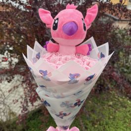 Disney “17 фоамови рози със Стич“